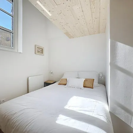 Fleurie - Centre - Et Salle De Bain Wc Privee - Cuisine Partagee Guest house *