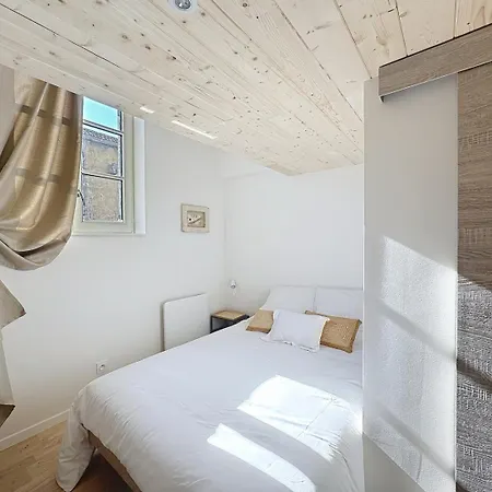Fleurie - Centre - Et Salle De Bain Wc Privee - Cuisine Partagee Guest house Anse