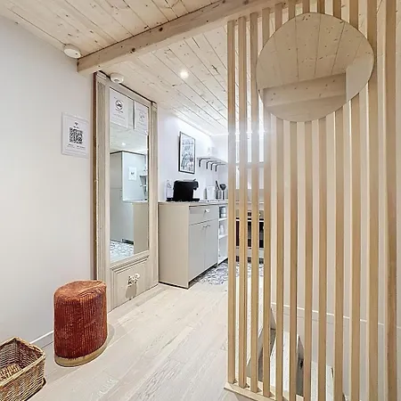 Fleurie - Centre - Et Salle De Bain Wc Privee - Cuisine Partagee Guest house