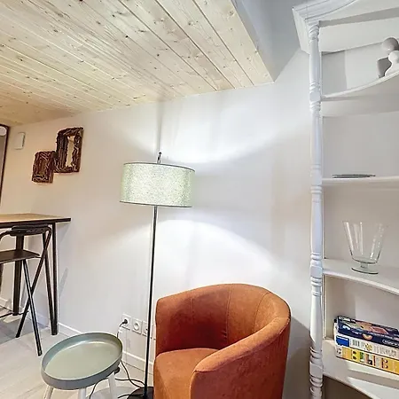 Fleurie - Centre - Et Salle De Bain Wc Privee - Cuisine Partagee Guest house